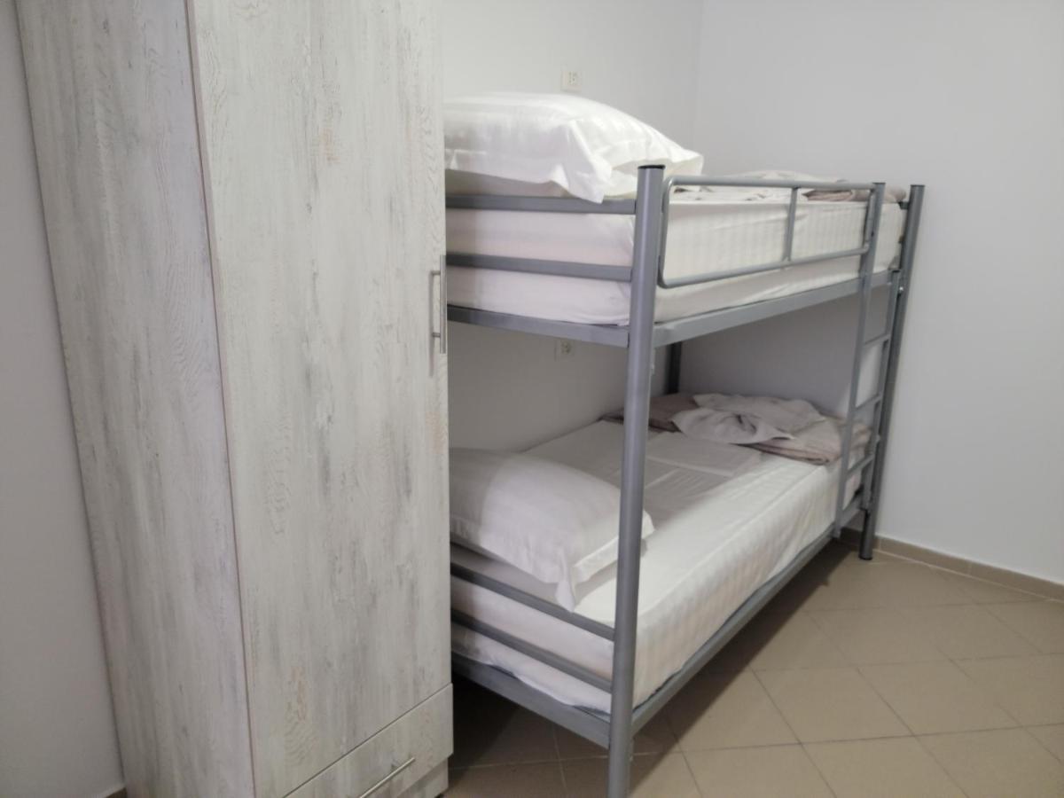 Hostel K13 Saranda Kültér fotó