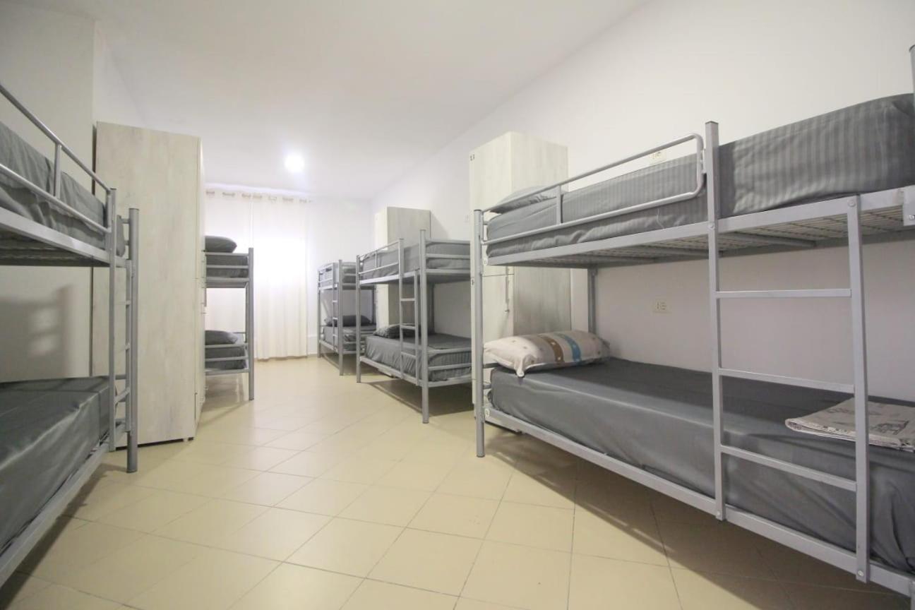 Hostel K13 Saranda Kültér fotó