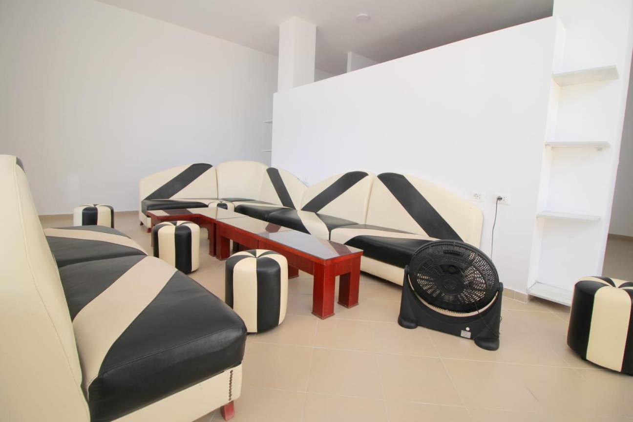 Hostel K13 Saranda Kültér fotó